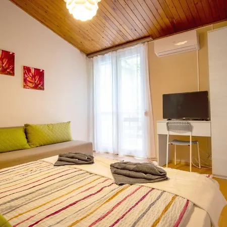 Nyaralo Apartmán *